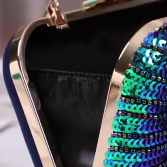 Peacock Blue Feather Retro 20s 30s Style Sequin Box Clutch Purse Crossbody Chain - Picture 15 of 16